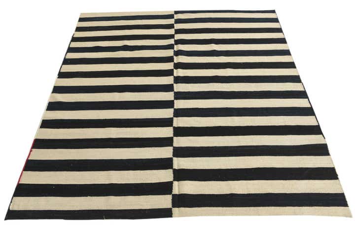 5' 2 x 5' 7 Hand Woven Kilim Modern Wool Square Rug