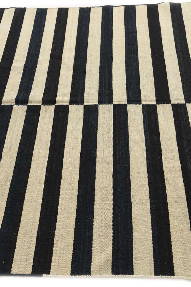 5' 2 x 5' 7 Hand Woven Kilim Modern Wool Square Rug