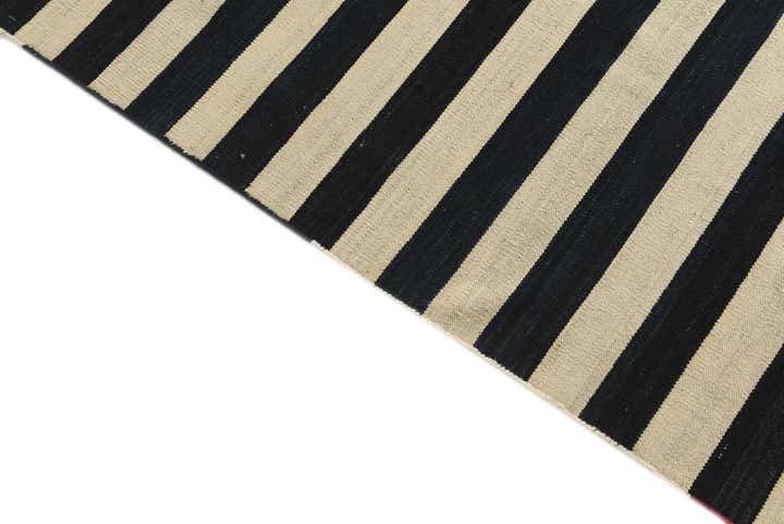 5' 2 x 5' 7 Hand Woven Kilim Modern Wool Square Rug