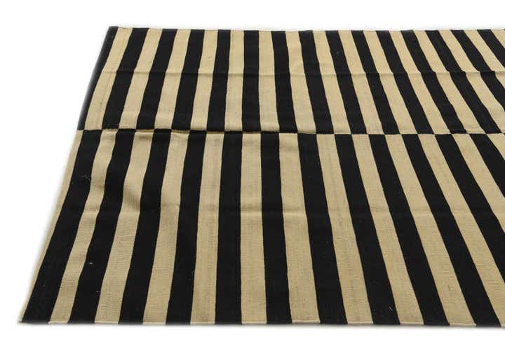 5' 4 x 6' 6 Hand Woven Kilim Modern Wool Square Rug