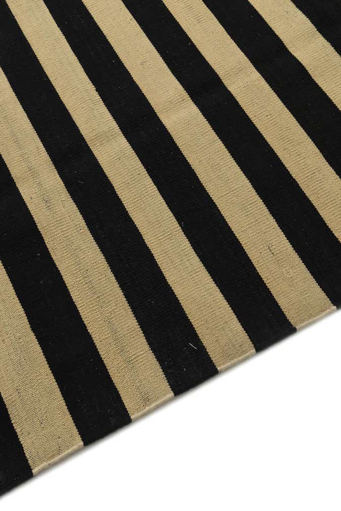 5' 4 x 6' 6 Hand Woven Kilim Modern Wool Square Rug