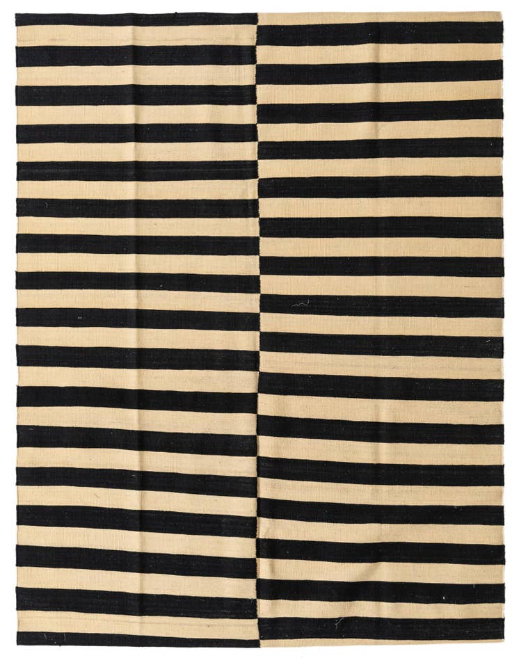 Detail image of 5' 4 x 6' 6 Hand Woven Kilim Modern Wool Square Rug
