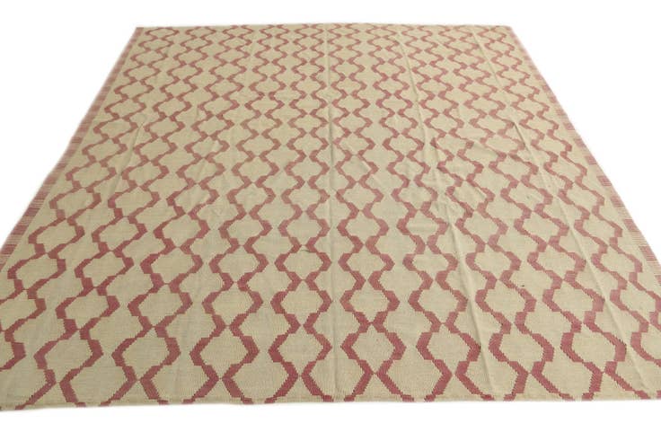 Detail image of 8' 8 x 9' 3 Hand Woven Kilim Modern Wool Square Rug