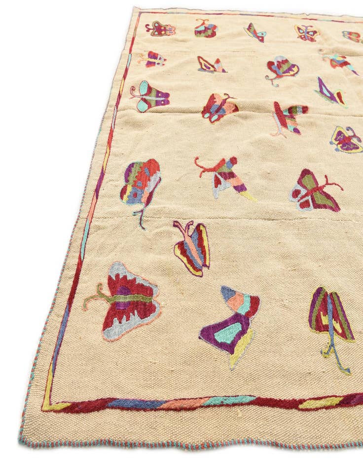 Detail image of 5' 2 x 6' 8  Hand Woven Kilim Suzani Wool Square Rug