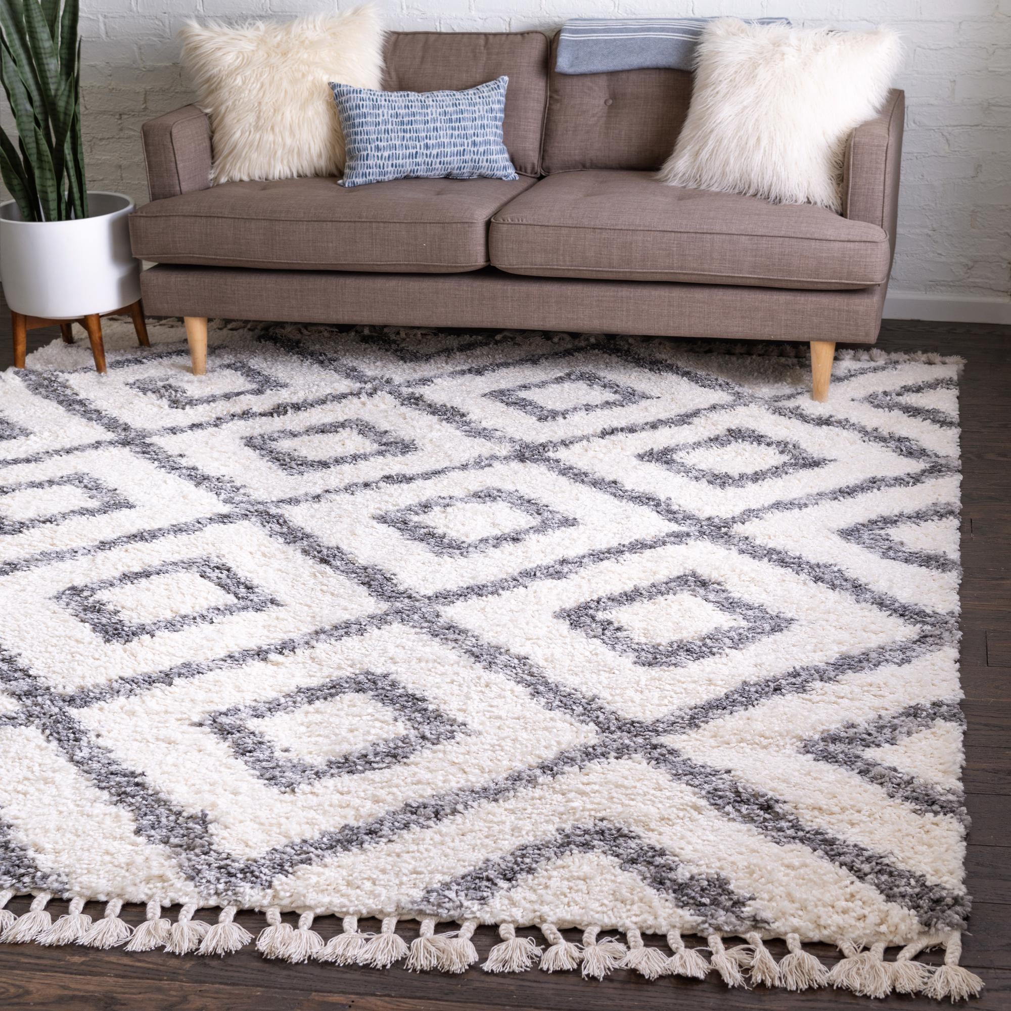 8' x 8' Lagom Shag Square Rug