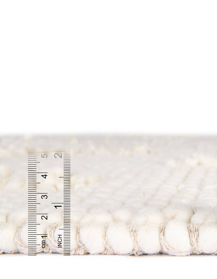 Detail image of 10' x 10' Hand Woven Lana New Zealand Wool Square Rug