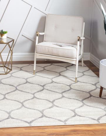 Ivory Lattice Frieze Square Rug