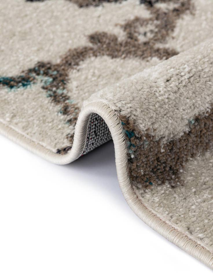 Detail image of 10' x 10' Madeline Square Rug