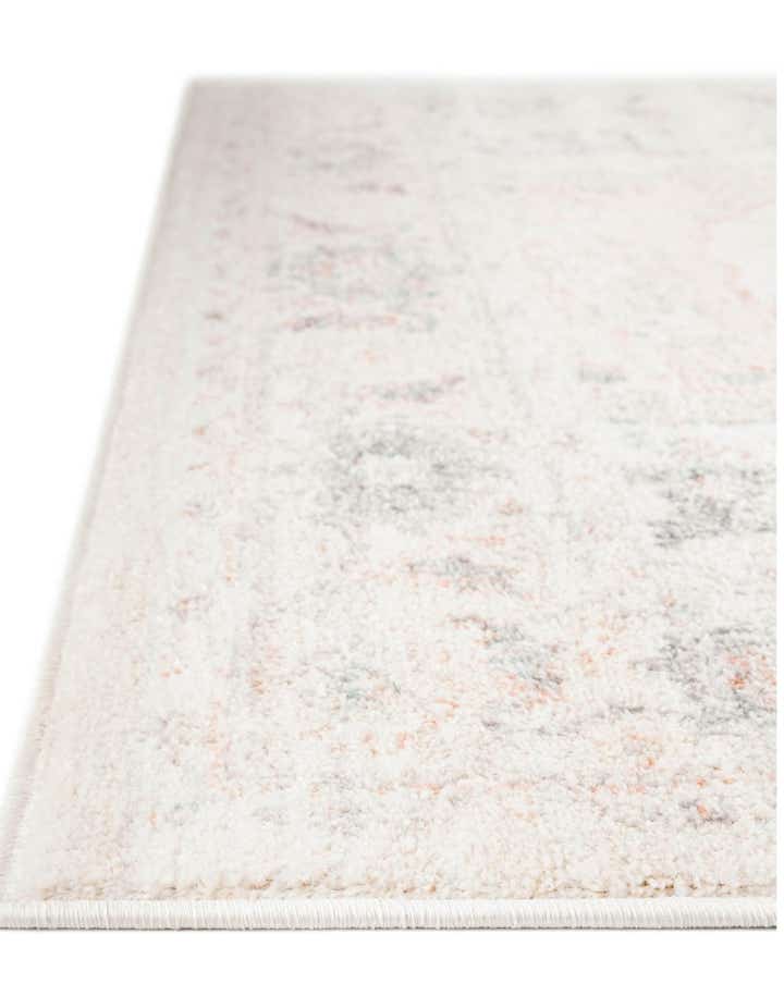 5' 3 x 5' 3 Madeline Vintage Square Rug