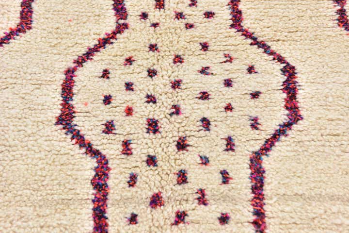 5' 7 x 6' 8 Hand Knotted Moroccan Wool Square Rug