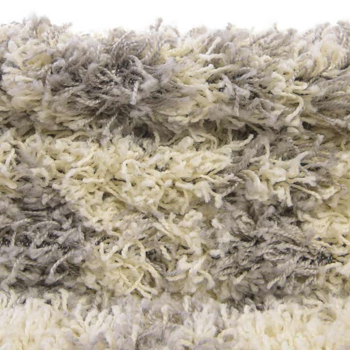 5' 3 x 5' 3 Moroccan Trellis Shag Square Rug