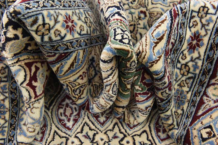 6' 7 x 8' Hand Knotted Nain Persian Square Rug