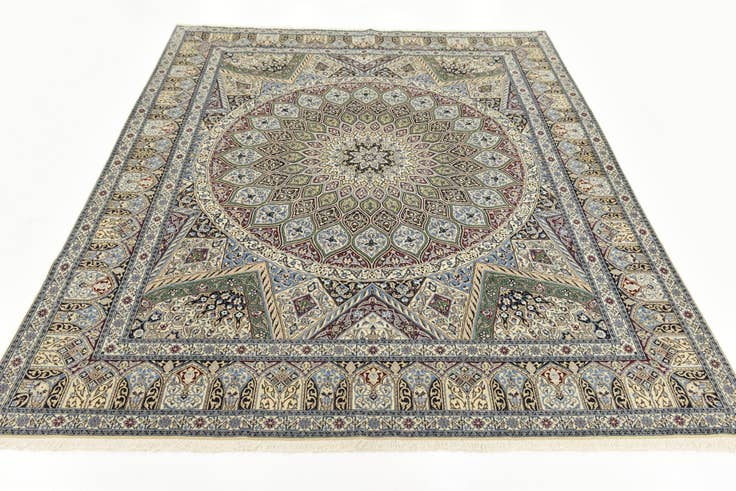 Detail image of 6' 7 x 8' Hand Knotted Nain Persian Square Rug