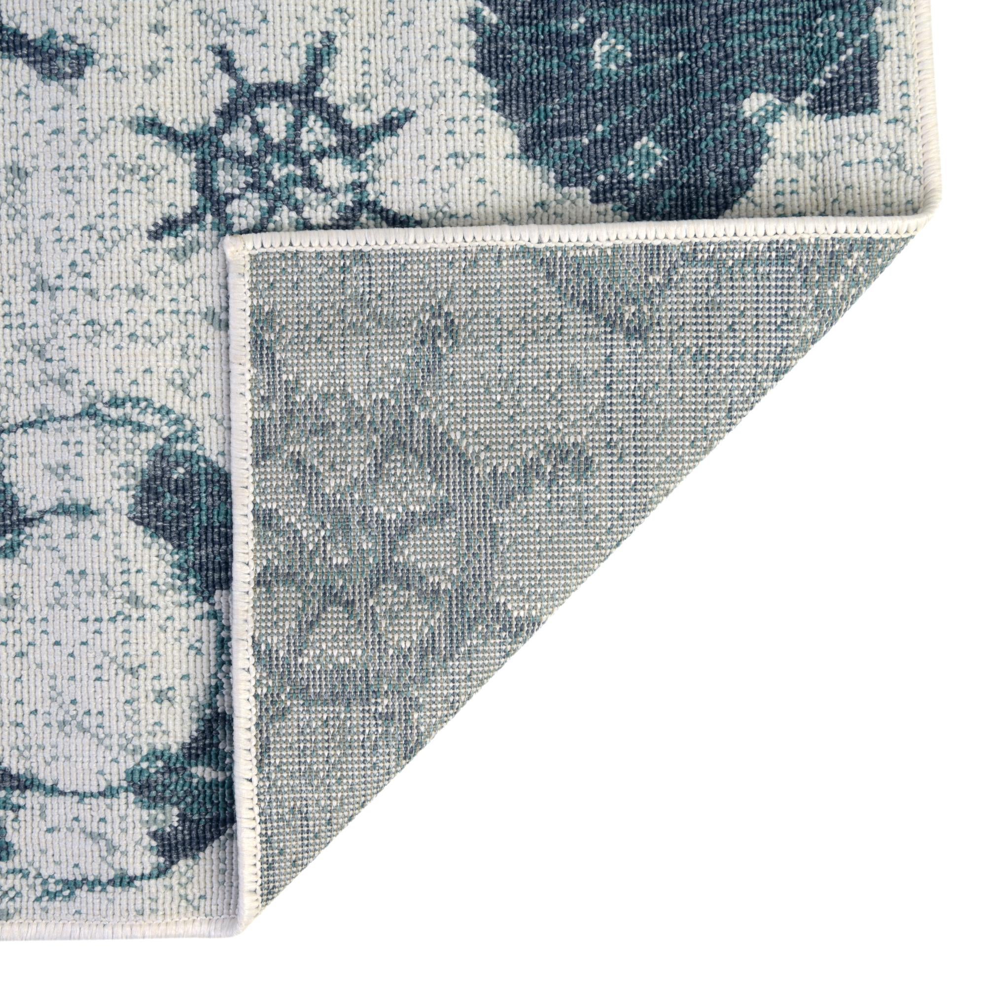 7' 10 x 7' 10 Easy-Clean Coastal Indoor / Outdoor Square Rug