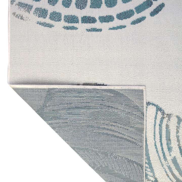 7' 10 x 7' 10 Easy-Clean Coastal Indoor / Outdoor Square Rug