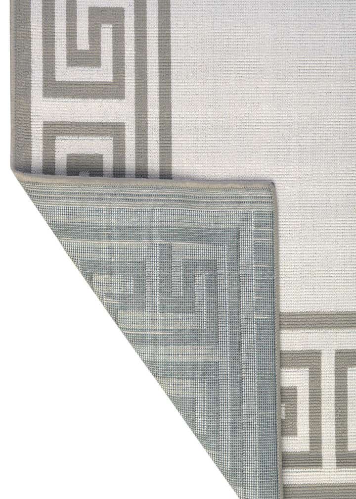 7' 10 x 7' 10 Easy-Clean Coastal Indoor / Outdoor Square Rug