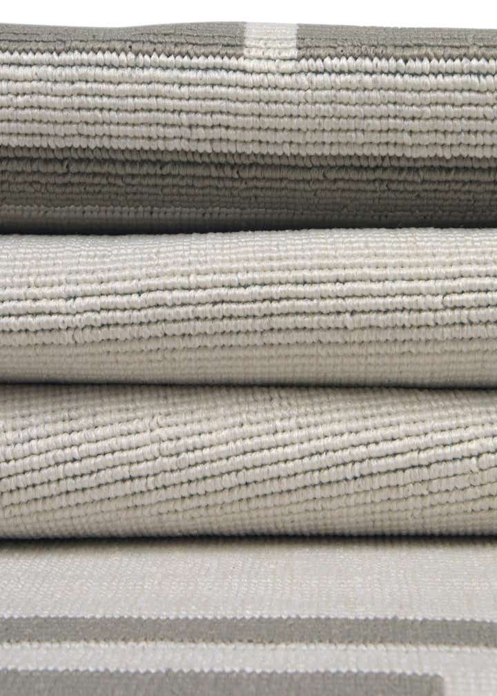 7' 10 x 7' 10 Easy-Clean Coastal Indoor / Outdoor Square Rug