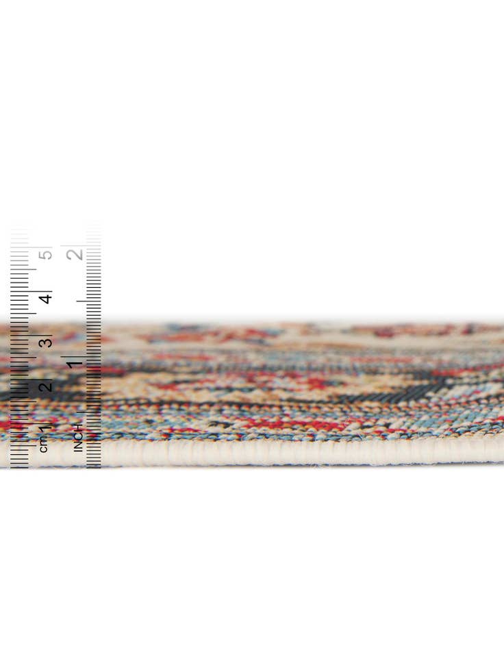 Detail image of 7' 10 x 7' 10  Washable Traditional Indoor / Outdoor Square Rug