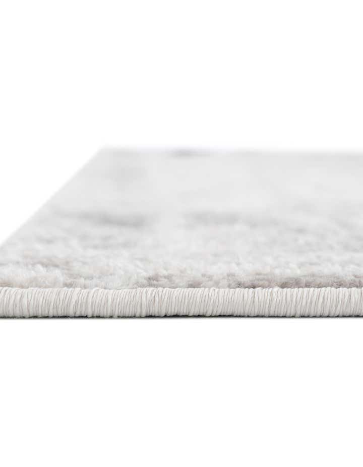 7' 10 x 7' 10 Oxford Square Rug