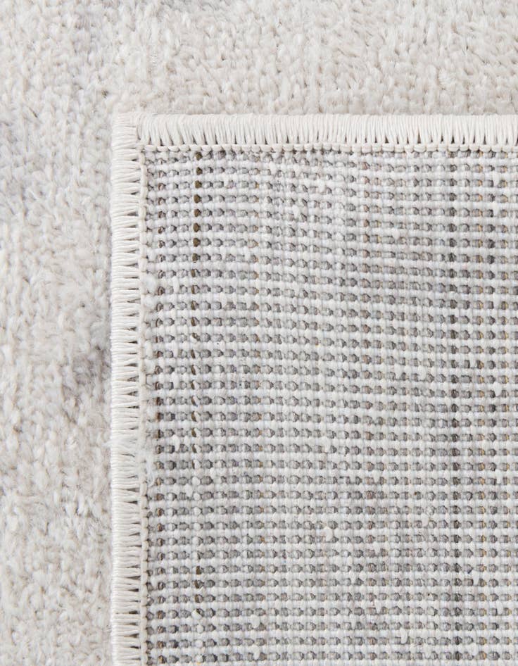 Detail image of 7' 10 x 7' 10 Oxford Square Rug