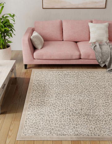 7' 10 x 7' 10 Safari Square Rug