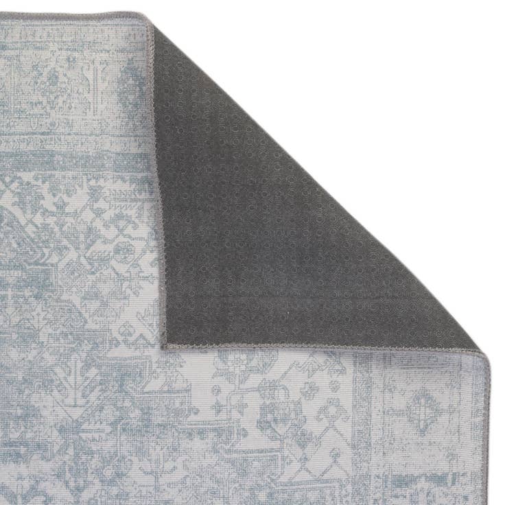 Detail image of 7' 6 x 7' 6 Washable Timeless Square Rug