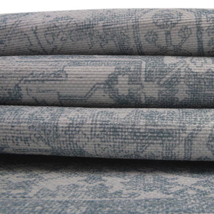 Detail image of 7' 6 x 7' 6 Washable Timeless Square Rug