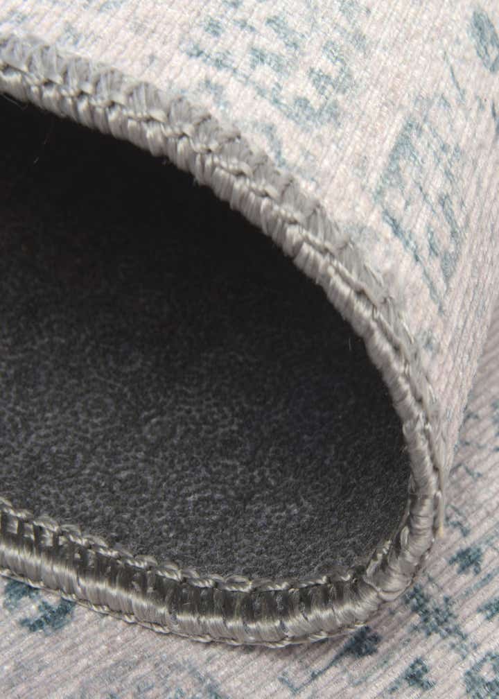 7' 6 x 7' 6 Washable Timeless Square Rug
