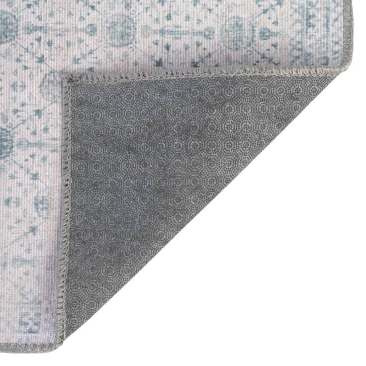 Detail image of 7' 6 x 7' 6 Washable Timeless Square Rug