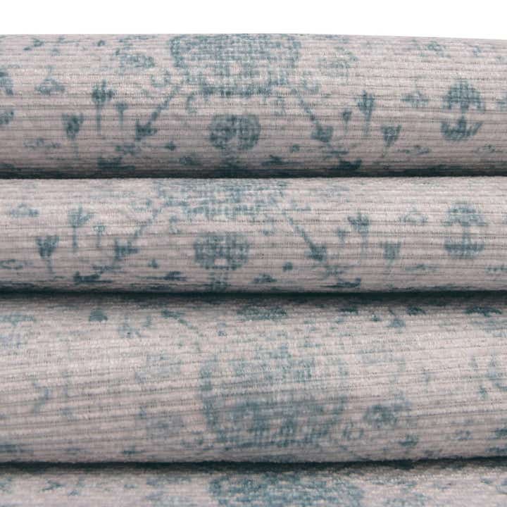 7' 6 x 7' 6 Washable Timeless Square Rug