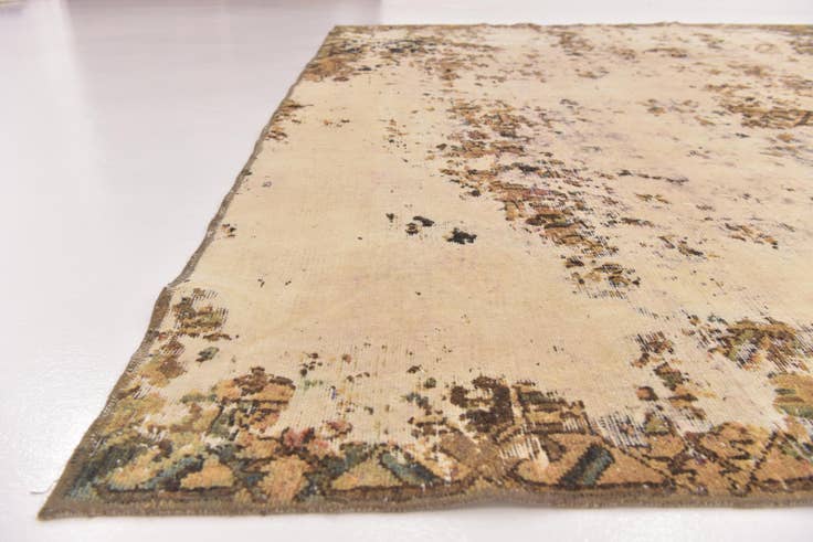 Detail image of 9' 7 x 10' 3 Hand Knotted Ultra Vintage Persian Wool Square Rug
