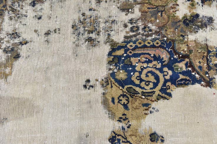 Detail image of 3' 10 x 4' 5 Hand Knotted Ultra Vintage Persian Wool Square Rug