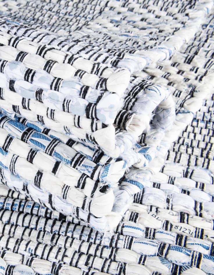 Detail image of 1' 2 x 10' Hand Woven Chindi Cotton Table Runner Rug