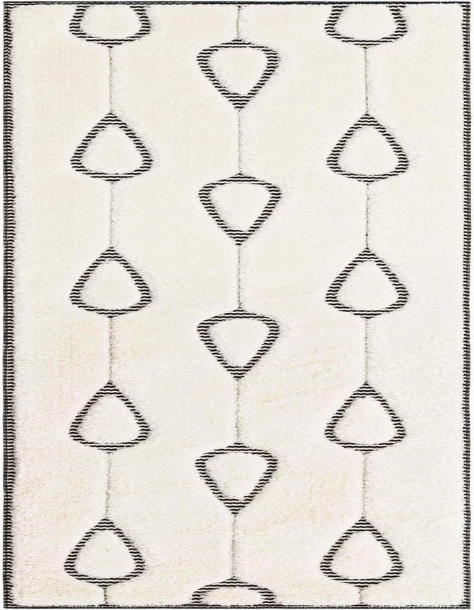 Detail image of 2' 7 x 8' Prismatic Runner Rug