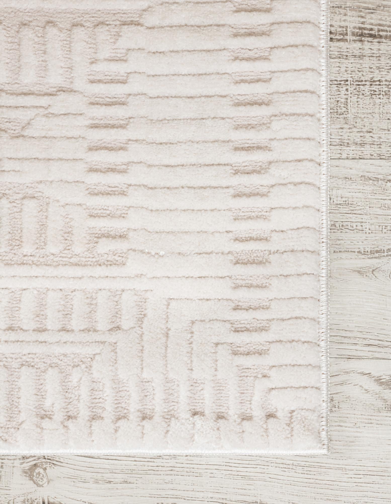 2' 2 x 6' Textura Designer Runner Rug