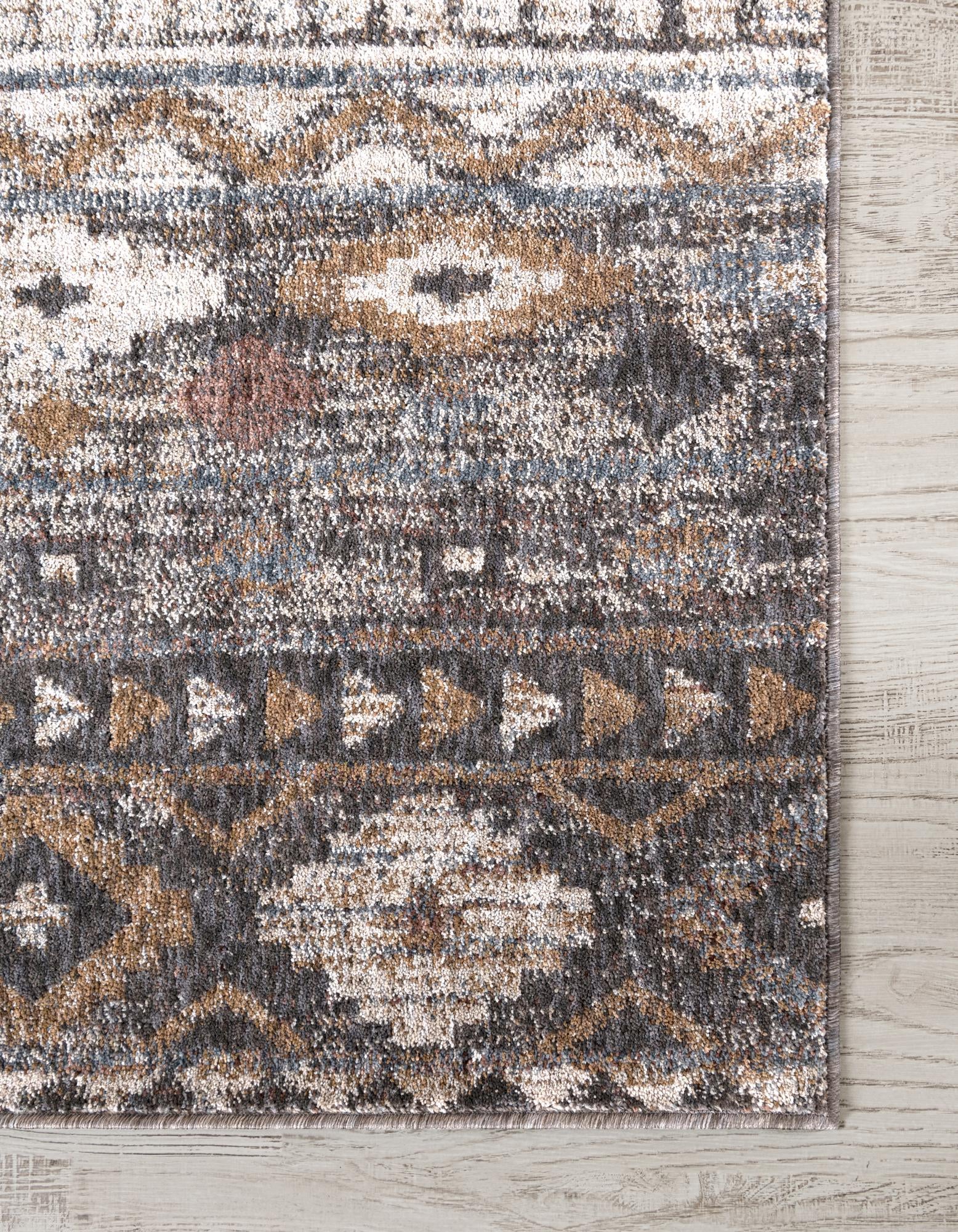 5' 3 x 5' 3 Eco Southwestern Square Rug