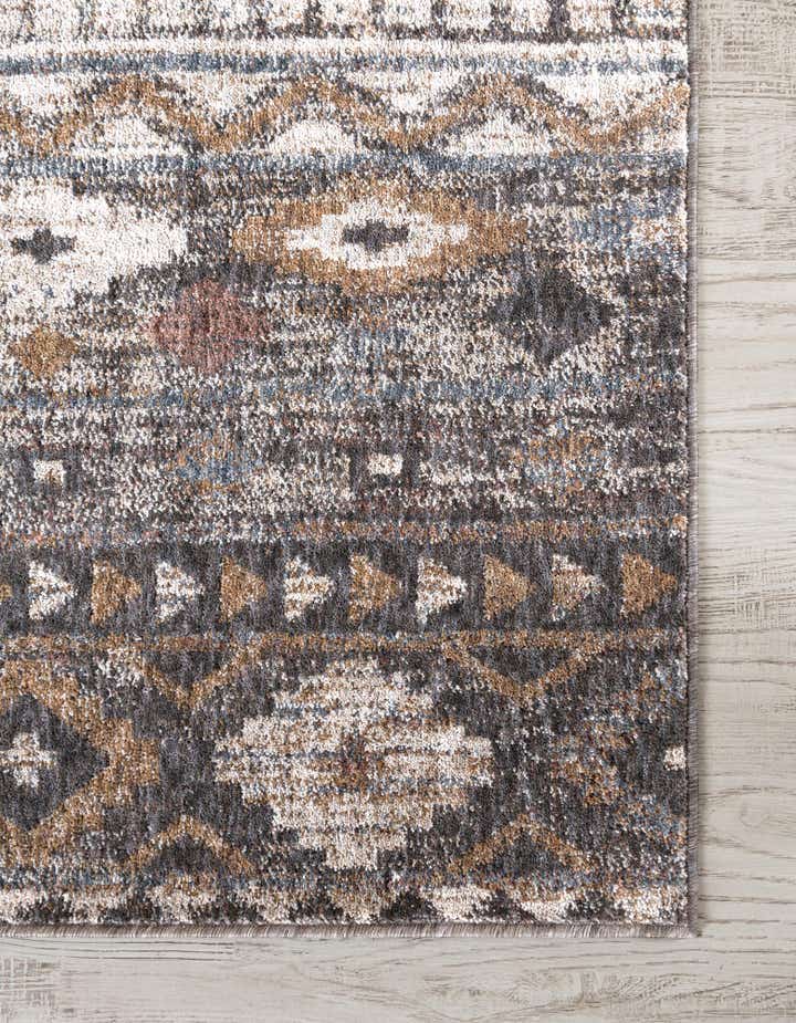 5' 3 x 5' 3 Eco Southwestern Square Rug
