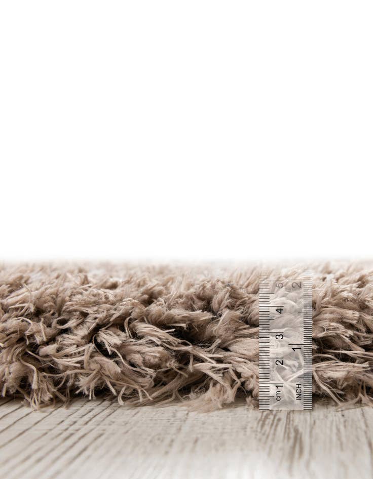 Detail image of 10' x 14' Infinity Shag Rug