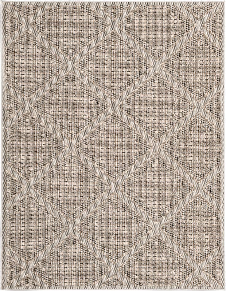 Detail image of 5' 3 x 8' Easy-Clean Lattice Indoor / Outdoor Rug