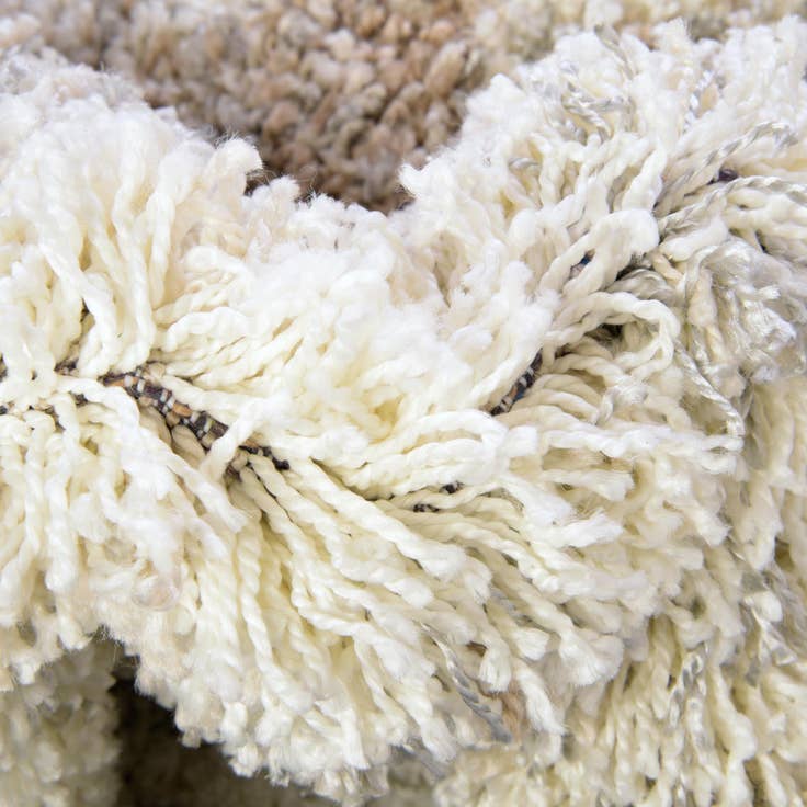 Detail image of 7' 10 x 11' Soft Touch Shag Rug