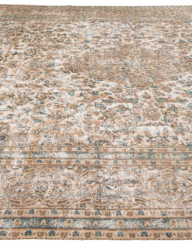 Detail image of 9' 5 x 11' 10  Hand Knotted Ultra Vintage Persian Wool Rug