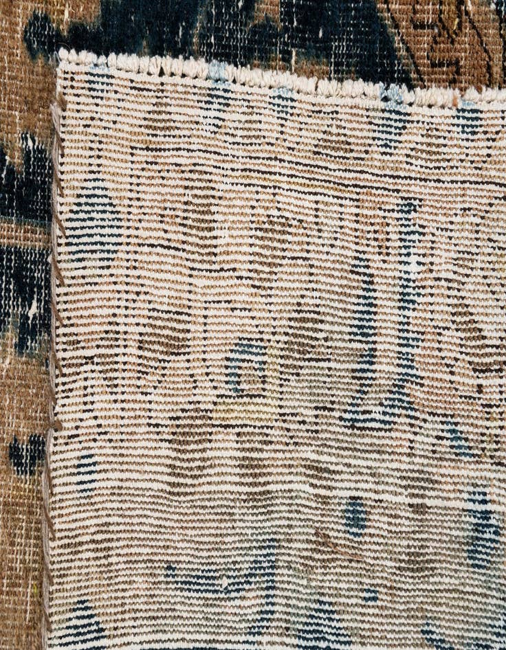 Detail image of 6' 9 x 10'  Hand Knotted Ultra Vintage Persian Wool Rug
