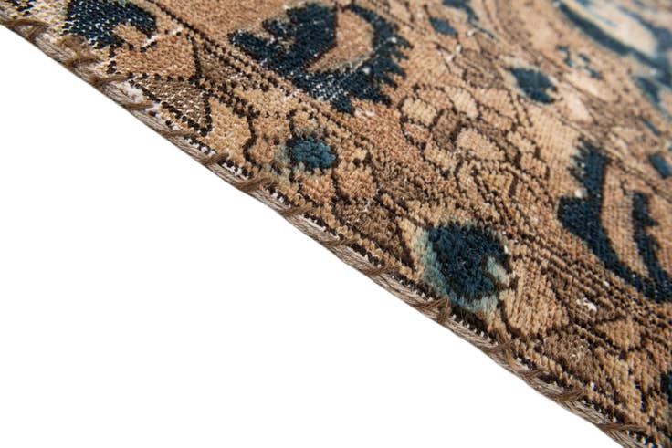 Detail image of 6' 9 x 10' Hand Knotted Ultra Vintage Persian Wool Rug