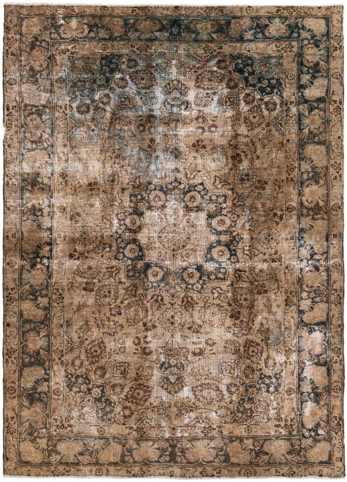 Detail image of 6' 8 x 9' 7 Hand Knotted Ultra Vintage Persian Wool Rug