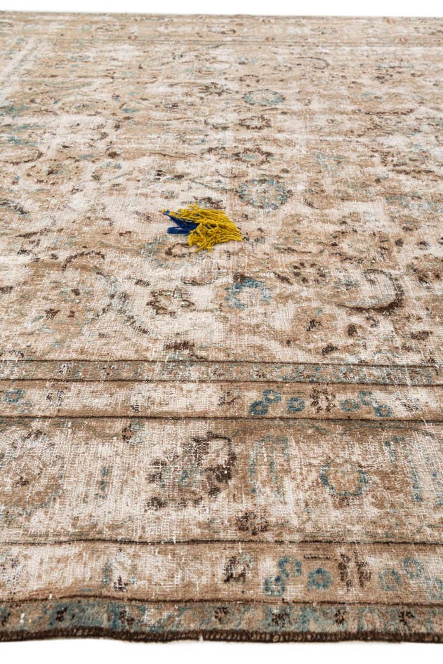 Detail image of 9' 7 x 12' 5 Hand Knotted Ultra Vintage Persian Wool Rug