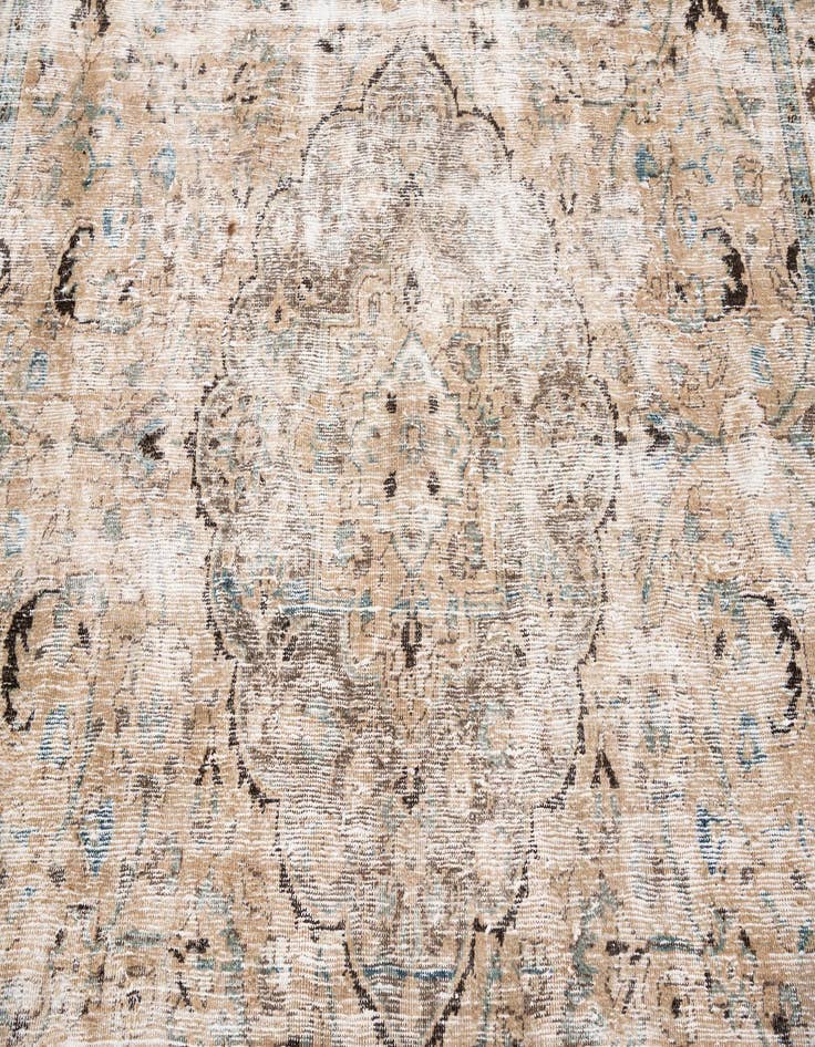 Detail image of 8' x 11' 10  Hand Knotted Ultra Vintage Persian Wool Rug
