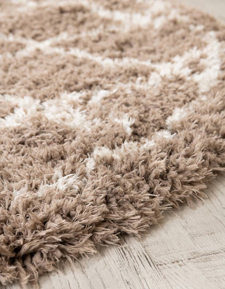 Detail image of 5' x 5' Infinity Shag Round Rug