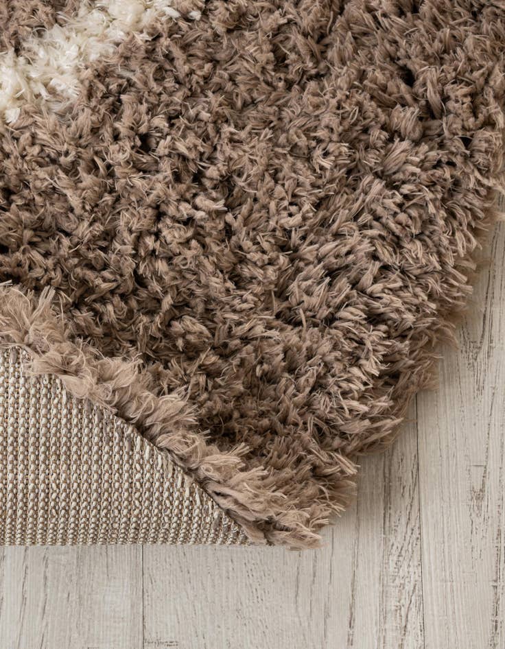 Detail image of 5' x 5' Infinity Shag Round Rug