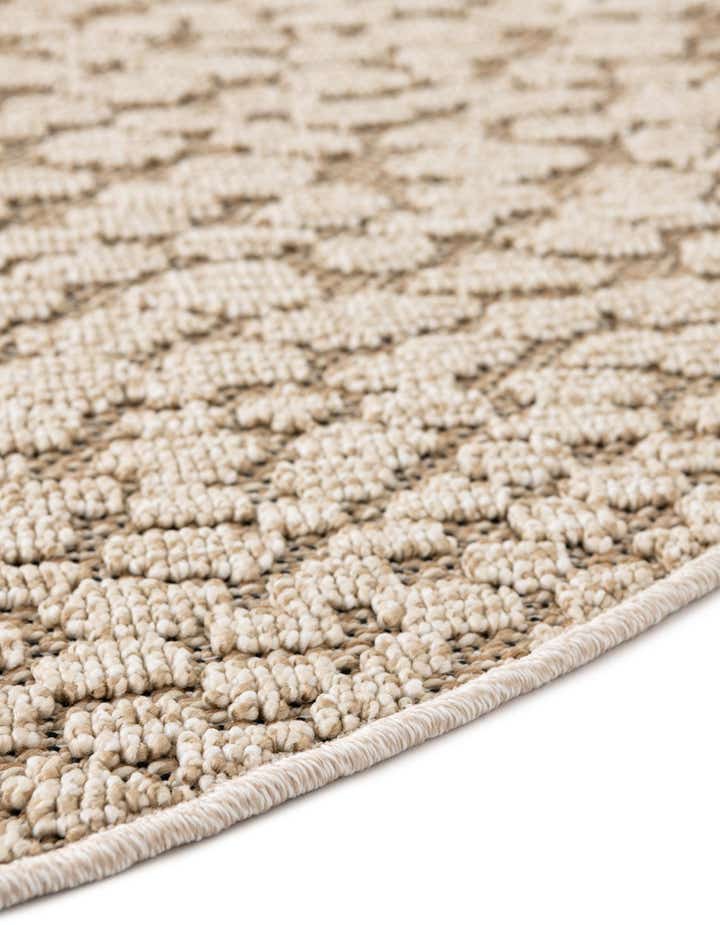 7' 10 x 7' 10 Easy-Clean Safari Indoor / Outdoor Round Rug