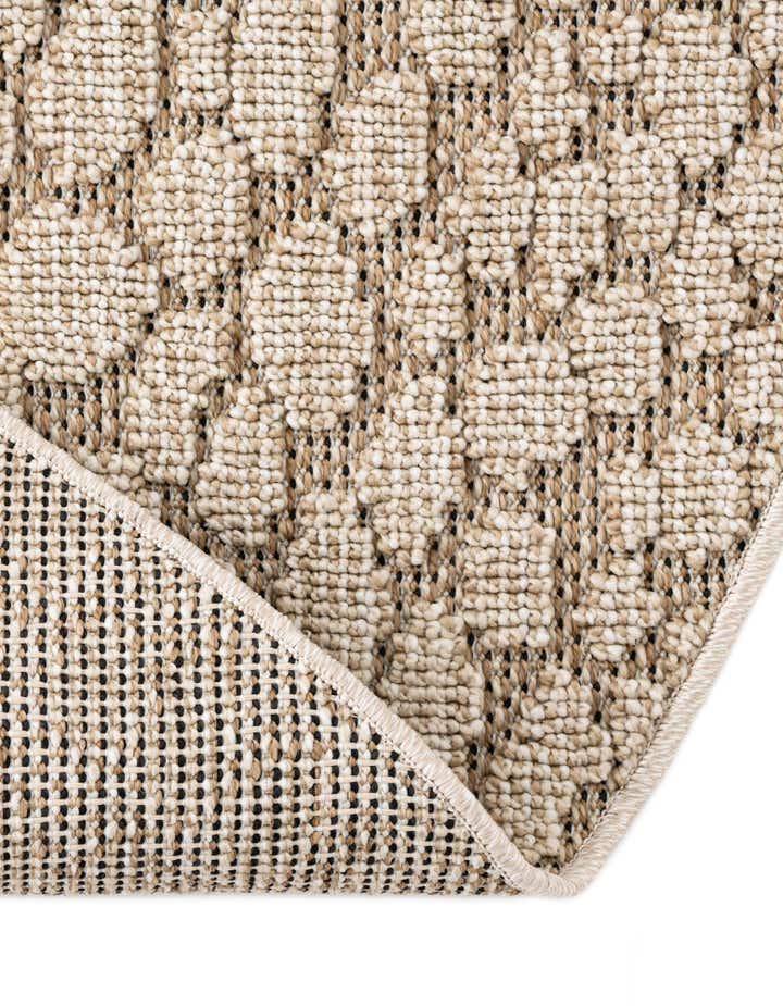 7' 10 x 7' 10 Easy-Clean Safari Indoor / Outdoor Round Rug